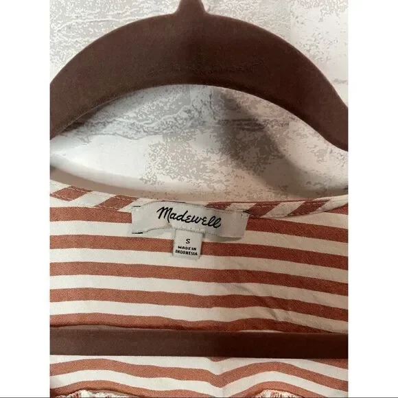 Madewell Rhyme Button-Front Top in Stripe Play - Picture 4 of 7